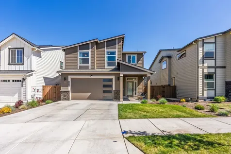 3010 NE Red Jasper Place Bend OR 97701