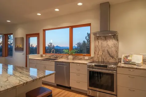 65970 Mariposa Lane Bend OR 97703