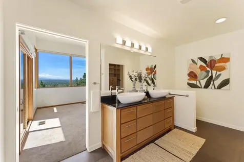 65970 Mariposa Lane Bend OR 97703