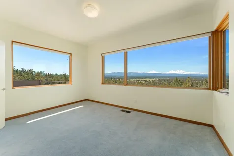 65970 Mariposa Lane Bend OR 97703