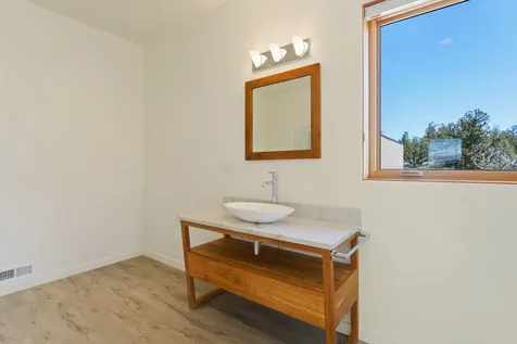 65970 Mariposa Lane Bend OR 97703