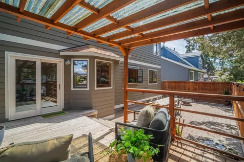 2561 NE 6th Street Bend OR 97701