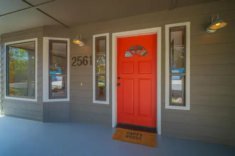 2561 NE 6th Street Bend OR 97701