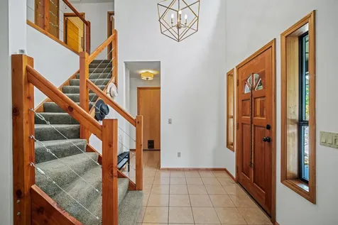 2561 NE 6th Street Bend OR 97701
