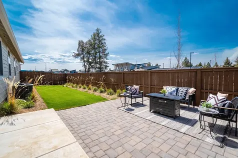 20867 SE Delta Drive Bend OR 97702