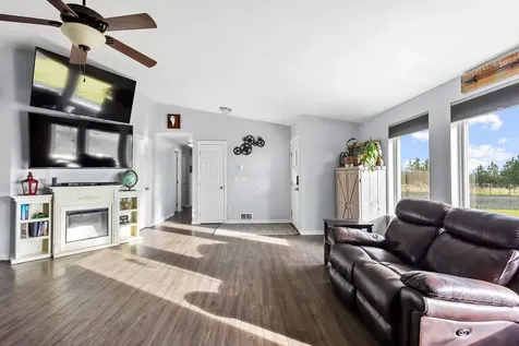6155 SE Hilltop Road Prineville OR 97754