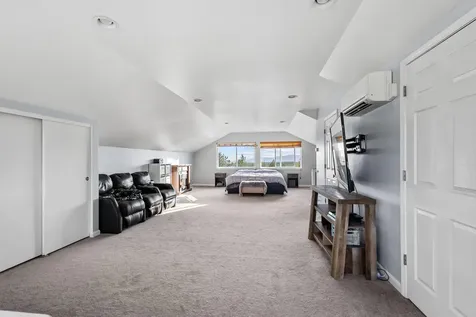 6155 SE Hilltop Road Prineville OR 97754