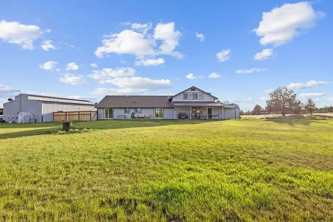 6155 SE Hilltop Road Prineville OR 97754