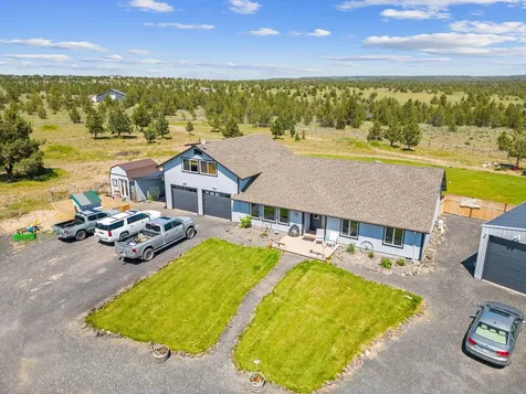 6155 SE Hilltop Road Prineville OR 97754