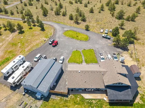 6155 SE Hilltop Road Prineville OR 97754