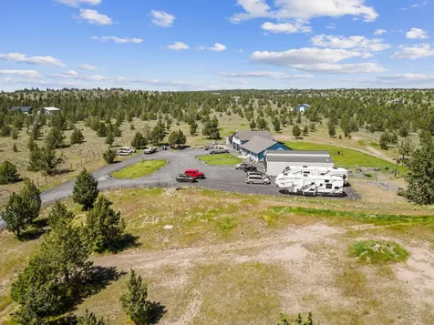 6155 SE Hilltop Road Prineville OR 97754