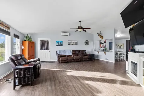 6155 SE Hilltop Road Prineville OR 97754
