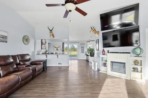 6155 SE Hilltop Road Prineville OR 97754