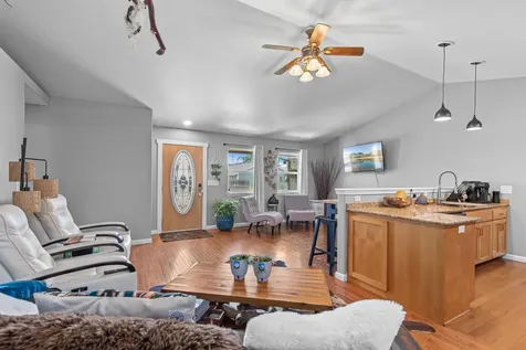 3643 Amelia Way White City OR 97503