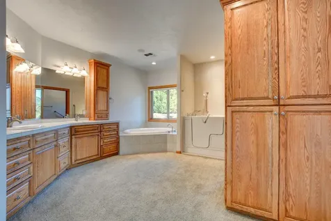 3013 Pearce Park Road Grants Pass OR 97526