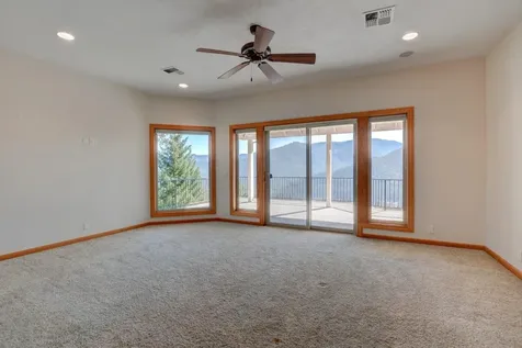 3013 Pearce Park Road Grants Pass OR 97526