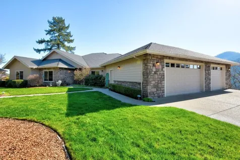 3013 Pearce Park Road Grants Pass OR 97526