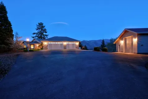 3013 Pearce Park Road Grants Pass OR 97526