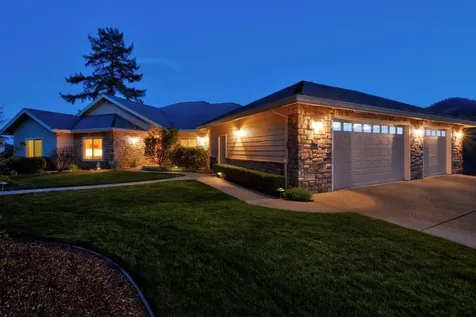 3013 Pearce Park Road Grants Pass OR 97526