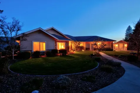 3013 Pearce Park Road Grants Pass OR 97526