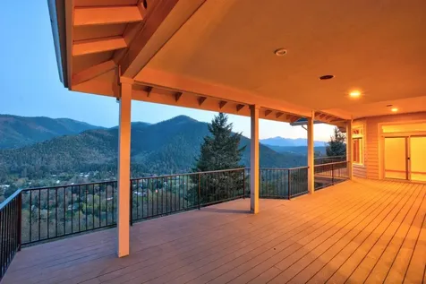 3013 Pearce Park Road Grants Pass OR 97526