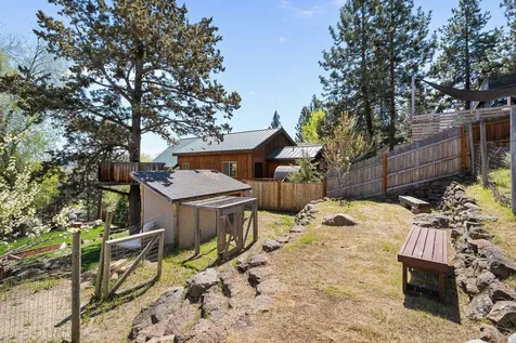2211 NW Awbrey Road Bend OR 97703