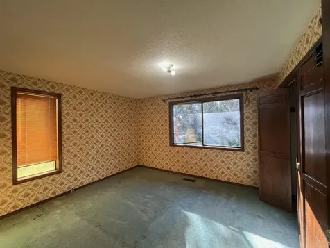 63270 Boyd Acres Road Bend OR 97701
