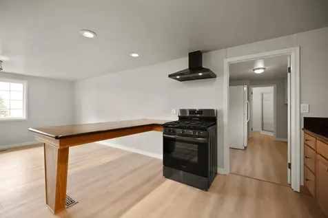 1827 Carlson Drive Klamath Falls OR 97603