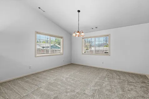 626 Park Street Ashland OR 97520