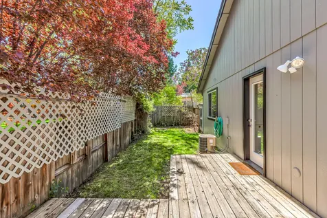 626 Park Street Ashland OR 97520