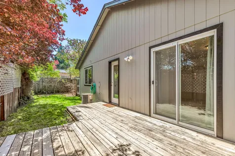 626 Park Street Ashland OR 97520