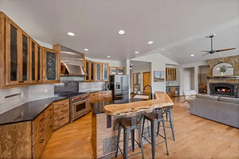 60575 Ward Road Bend OR 97702