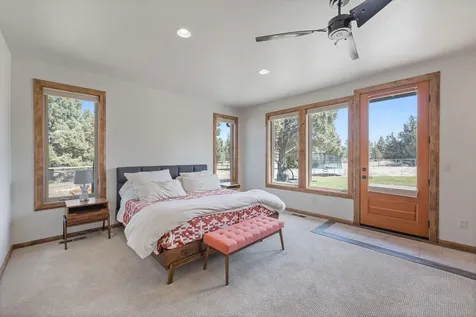 60575 Ward Road Bend OR 97702
