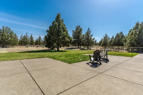 60575 Ward Road Bend OR 97702