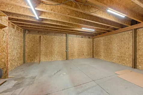 60575 Ward Road Bend OR 97702