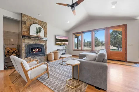 60575 Ward Road Bend OR 97702