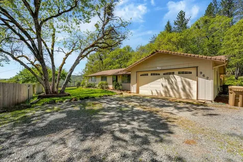 962 E Jones Creek Road Grants Pass OR 97526