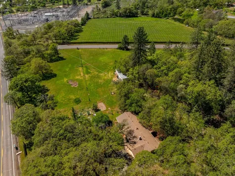 962 E Jones Creek Road Grants Pass OR 97526