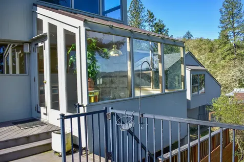 395 Rio Nes Lane Roseburg OR 97470