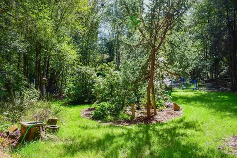 395 Rio Nes Lane Roseburg OR 97470