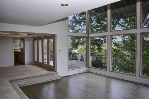 395 Rio Nes Lane Roseburg OR 97470