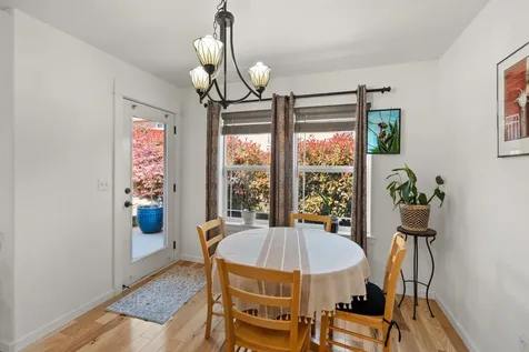 467 N Deanjou Avenue Eagle Point OR 97524