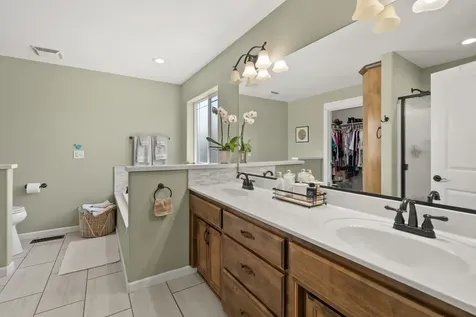 467 N Deanjou Avenue Eagle Point OR 97524