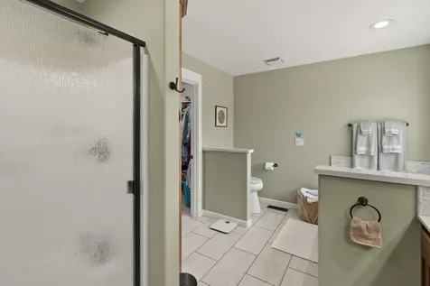 467 N Deanjou Avenue Eagle Point OR 97524