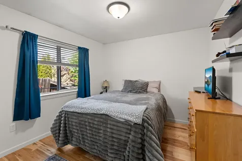 467 N Deanjou Avenue Eagle Point OR 97524