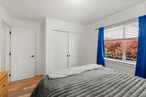 467 N Deanjou Avenue Eagle Point OR 97524