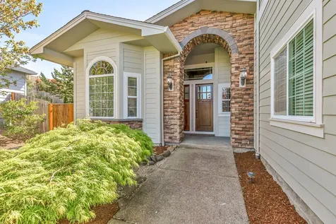 3322 Cloie Anne Court Medford OR 97504