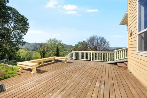 2875 Mel Lowe Lane Medford OR 97501