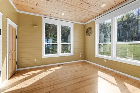2875 Mel Lowe Lane Medford OR 97501