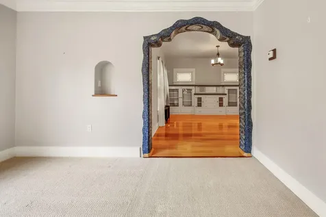558 Holly Street Ashland OR 97520